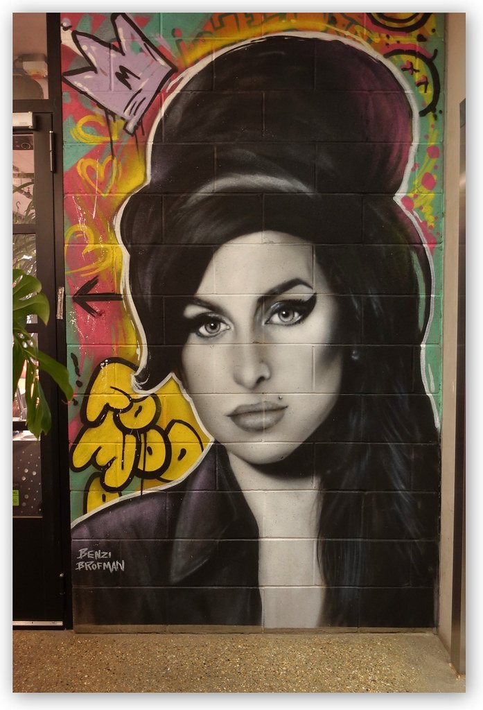 Amy Winehouse (Loco Steve, Flickr, CC BY-SA 2.0)