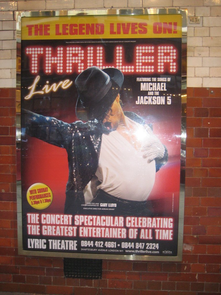 Michael Jackson – "Thriller" (1983) (AndyRobertsMusicIOW, Flickr, CC BY 2.0)