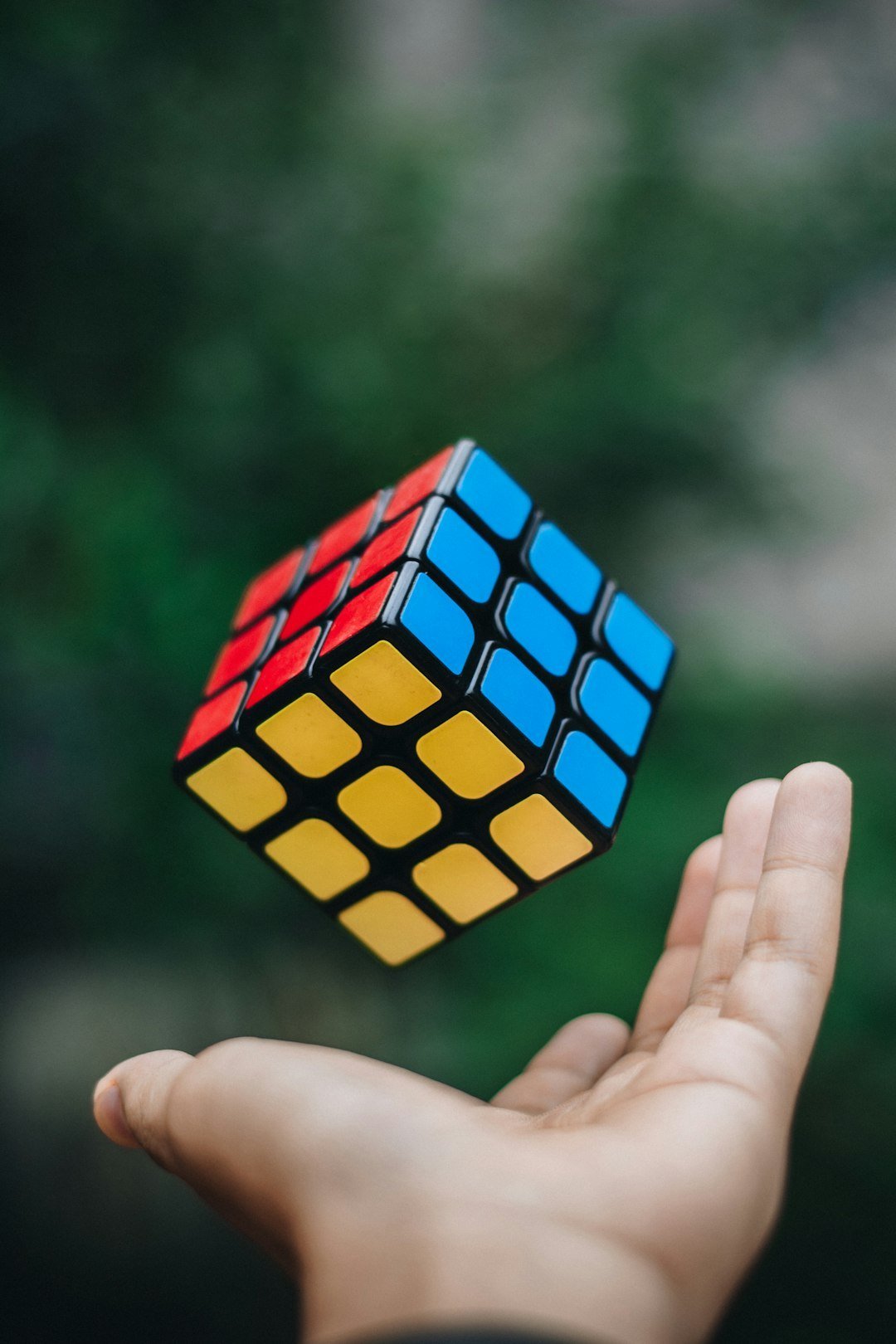 The Rubik's Cube Obsession (Image Credits: Unsplash)