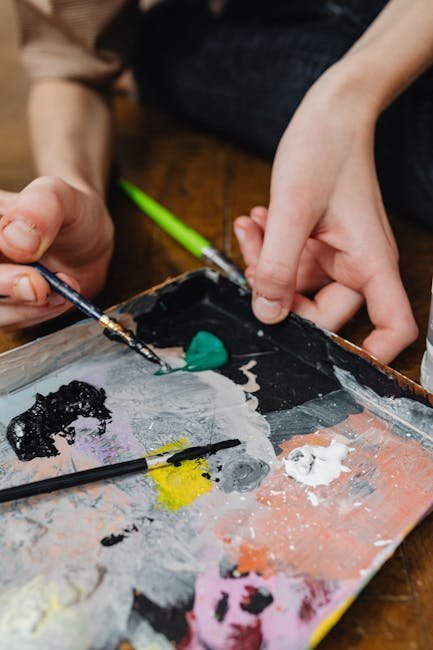 Father Handed Over the Brush at Age 13 (Image Credits: Pexels)