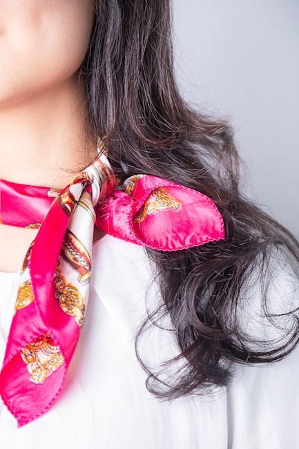 Silk Scarf (Image Credits: Pexels)