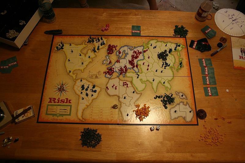 Risk (victorio + the camera, Flickr, CC BY 2.0)