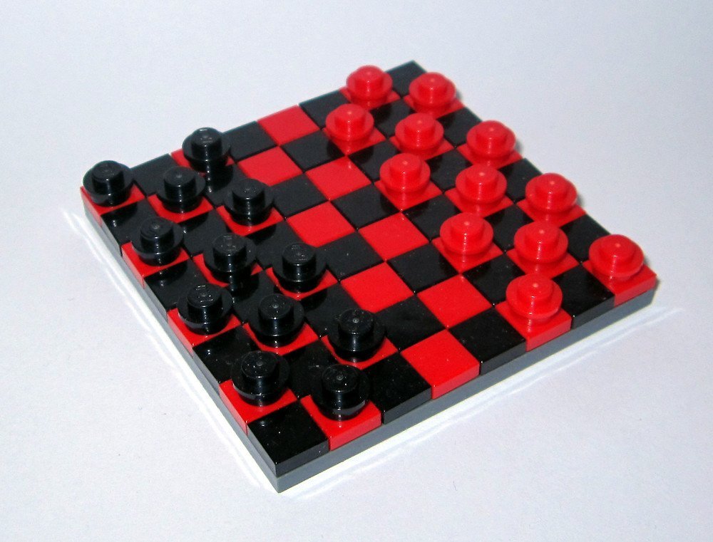 Checkers (Ayleen Dority, Flickr, CC BY 2.0)