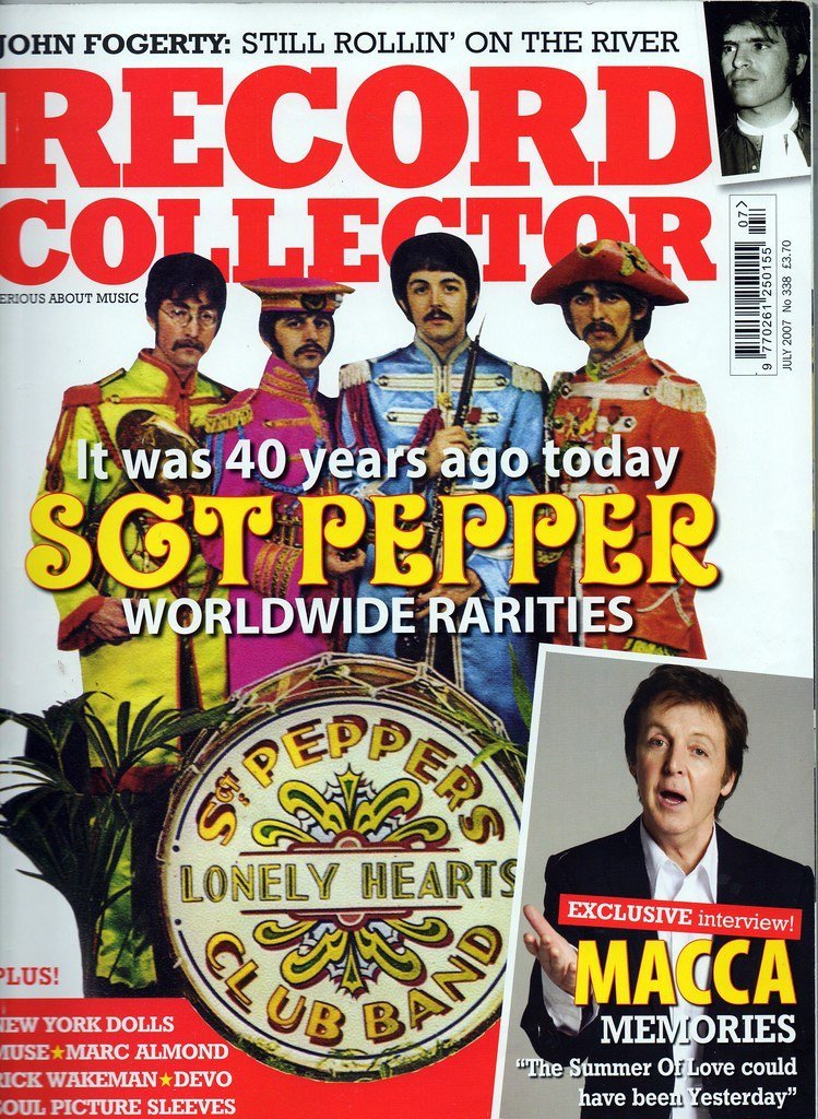 1. The Beatles – Sgt. Pepper's Lonely Hearts Club Band (1967) (badgreeb RECORDS - art -photos, Flickr, CC BY-SA 2.0)