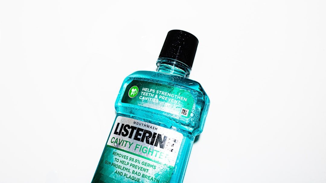 Listerine (Image Credits: Unsplash)