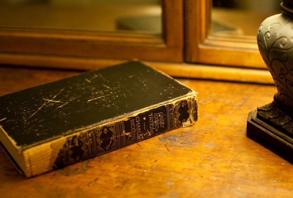 Great Expectations by Charles Dickens (daveoratox, Flickr, CC BY 2.0)