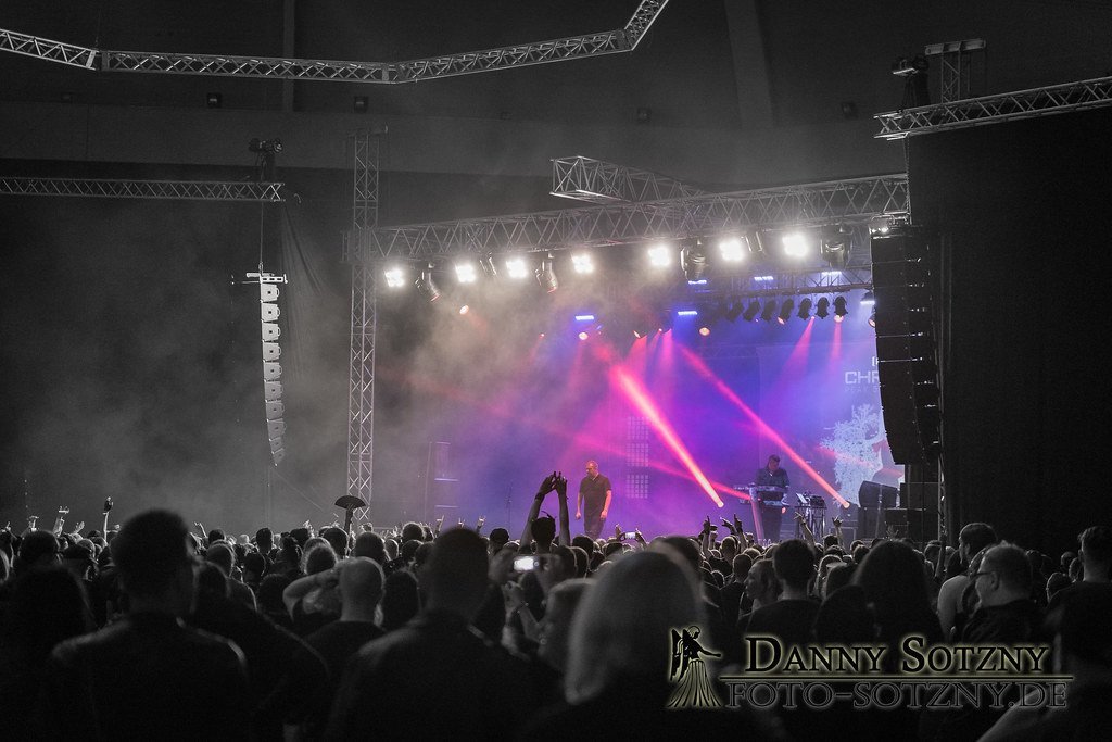 The Timeless Thrill of These Anthems (Danny Sotzny [foto-sotzny.de], Flickr, CC BY-SA 2.0)