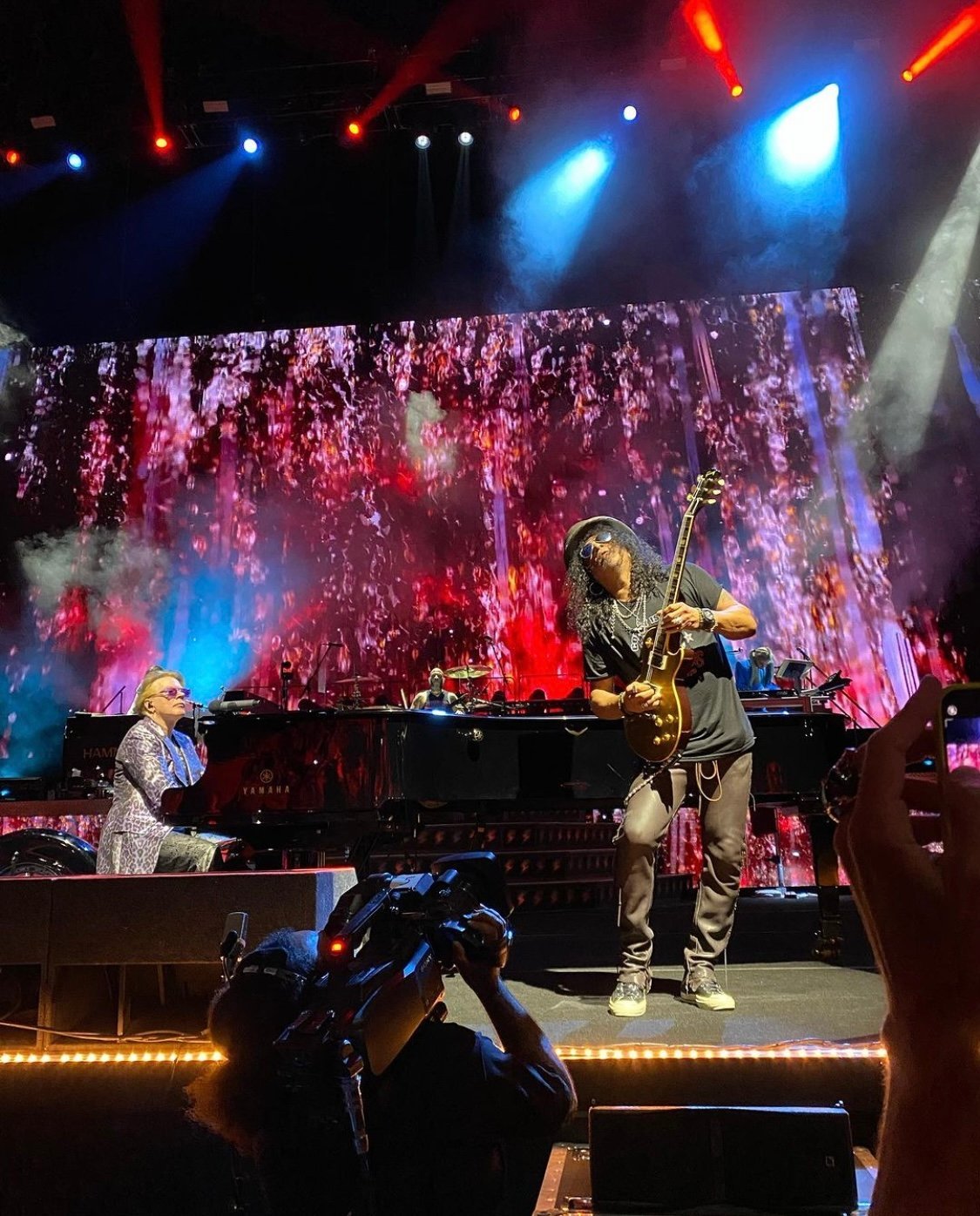 Enduring Longevity in Rock (By ChoticoTheGamer, CC0)