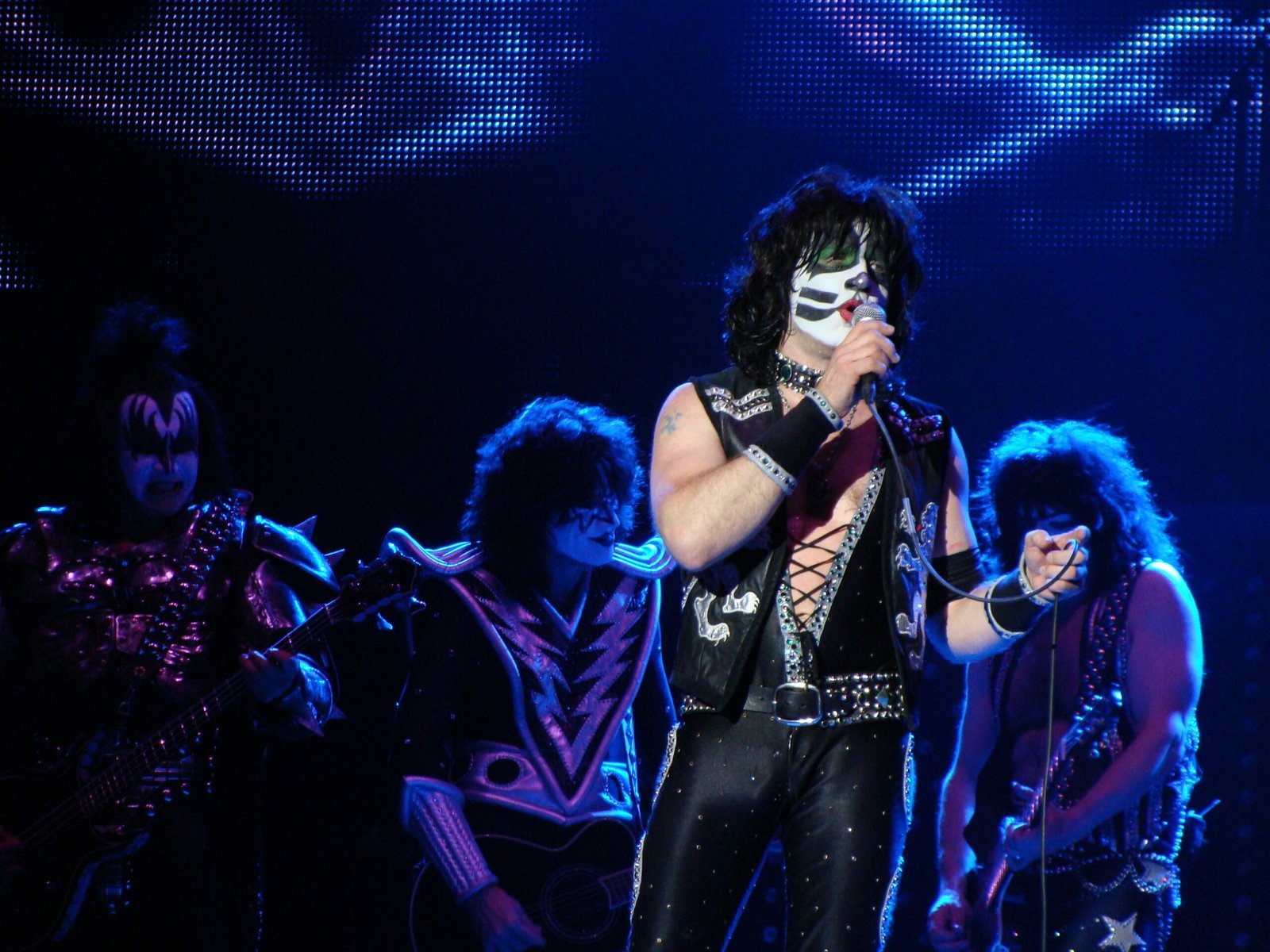 A Lasting Legacy in Rock Culture (Peter Criss (KISS), CC BY 2.0)