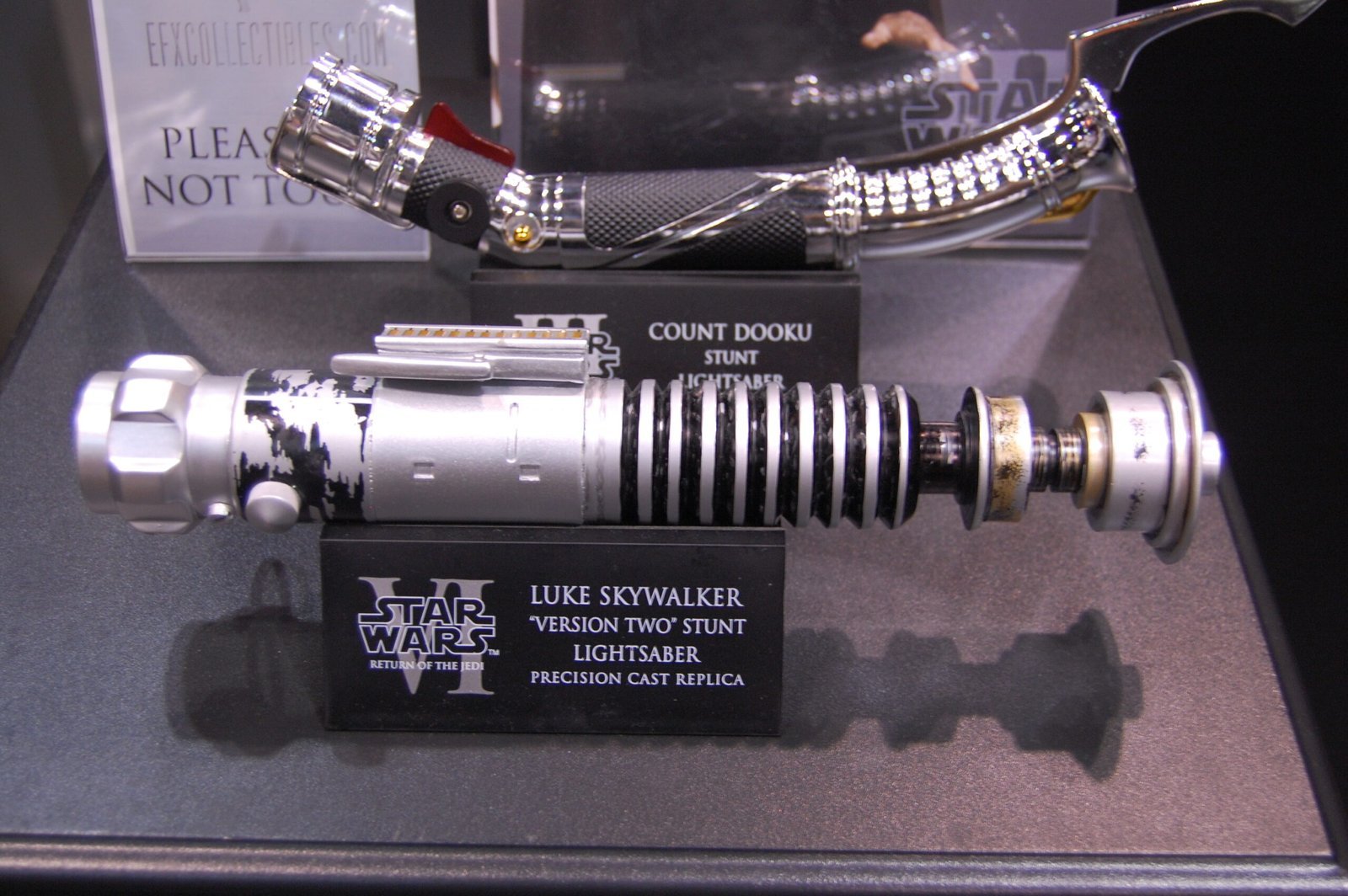 Luke Skywalker's Lightsaber from Star Wars (By https://www.flickr.com/photos/jcorduroy/, CC BY 2.0)