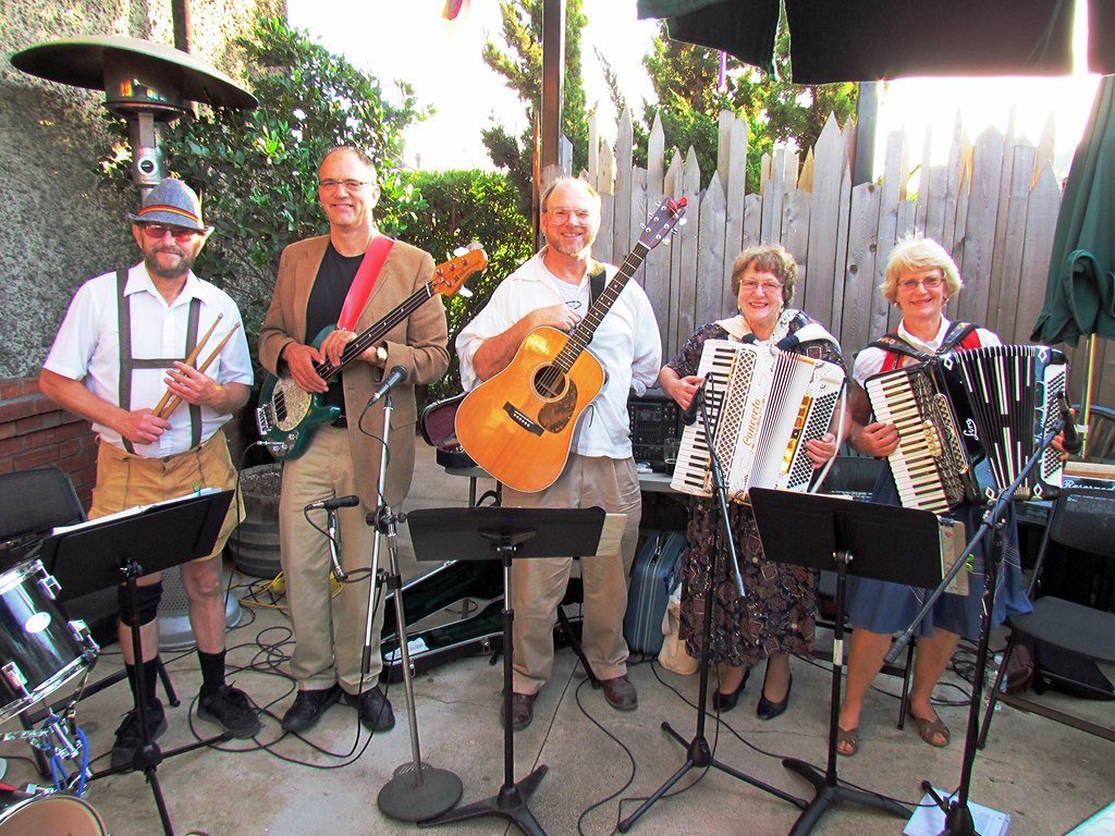 Fact 7: Polka Bands and Schuhplattler Dancers Energize Stages (redakuma, Flickr, CC BY 2.0)