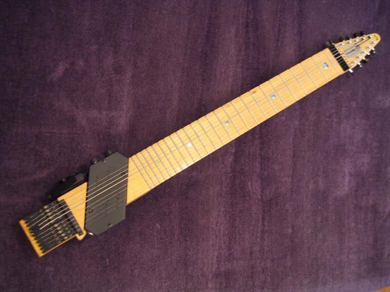 Chapman Stick (Originally from en.wikipedia; description page is (was) here, CC BY-SA 3.0)