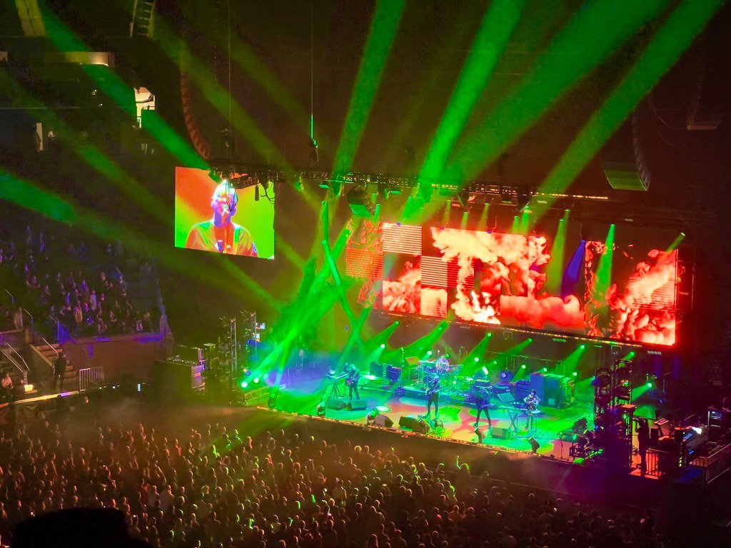 Pink Floyd's Pulse Tour, 1994 (dalecruse, Flickr, CC BY 2.0)