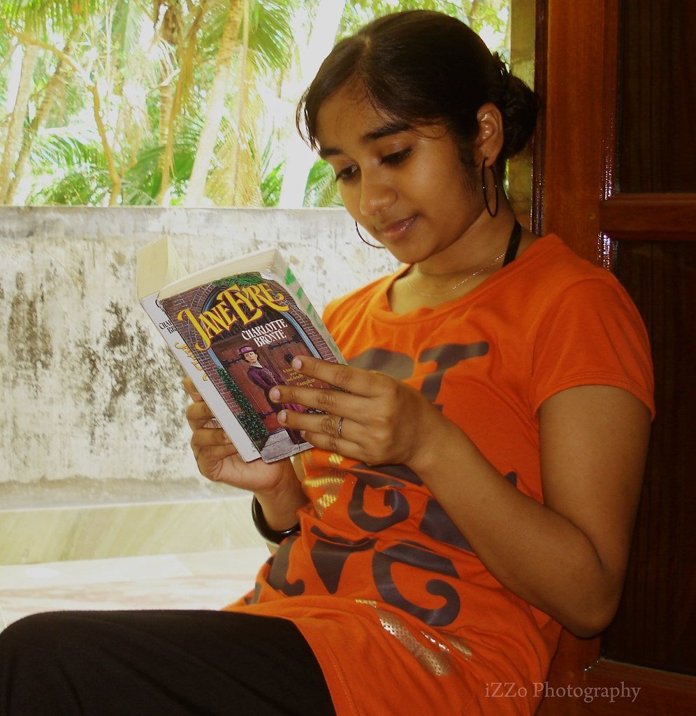 Jane Eyre: Self-Reliance and Moral Independence (Easa Shamih (iZZo) | P.h.o.t.o.g.r.a.p.h.y, Flickr, CC BY 2.0)