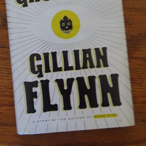 Gone Girl by Gillian Flynn (Image Credits: Flickr)