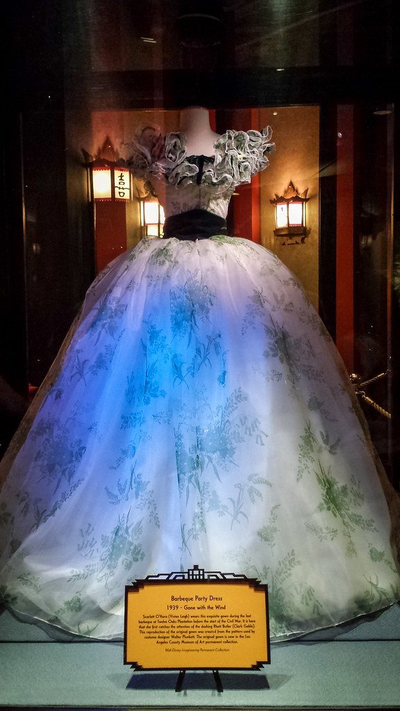 Scarlett O'Hara from Gone with the Wind (HarshLight, Flickr, CC BY 2.0)