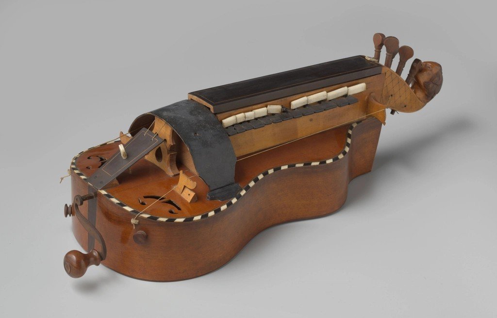 Hurdy-Gurdy (Image Credits: Rawpixel)