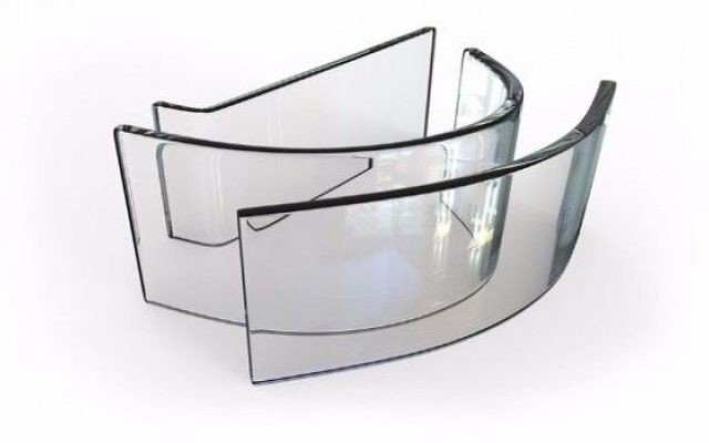 Flexible Glass (automobileitalia, Flickr, CC BY 2.0)