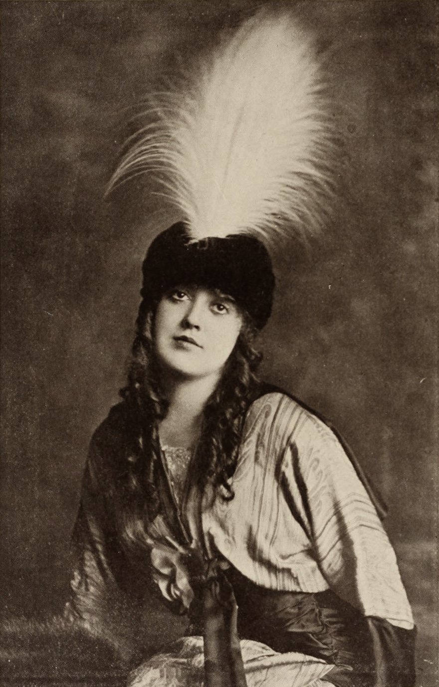 Mabel Normand's Cocaine Entanglements (Who's Who in the Film World - edited by Fred C. Justice &Tom R. Smith – 1914 - pg. 74, Public domain)