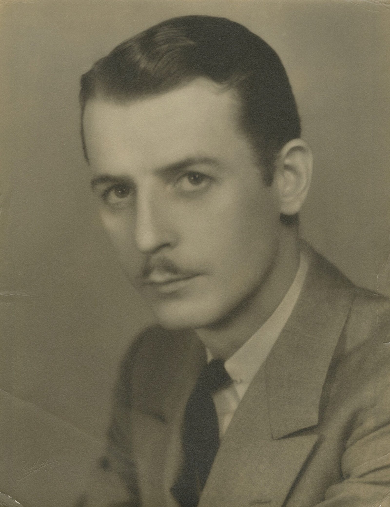 Paul Bern's Mysterious Demise (By 75Portlewes, CC BY-SA 4.0)