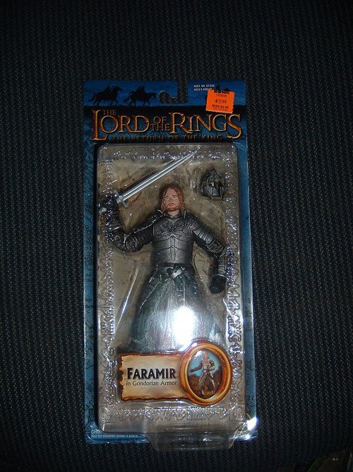 Faramir from The Lord of the Rings (KNDY です, Flickr, CC BY-SA 2.0)