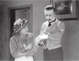 Vertigo (1958) – Bernard Herrmann (Alain Kerzoncuf, Charles Barr (2015). Hitchcock Lost and Found: The Forgotten Films. University Press of Kentucky, p. 31, credits the Cinema Museum, London., Public domain)