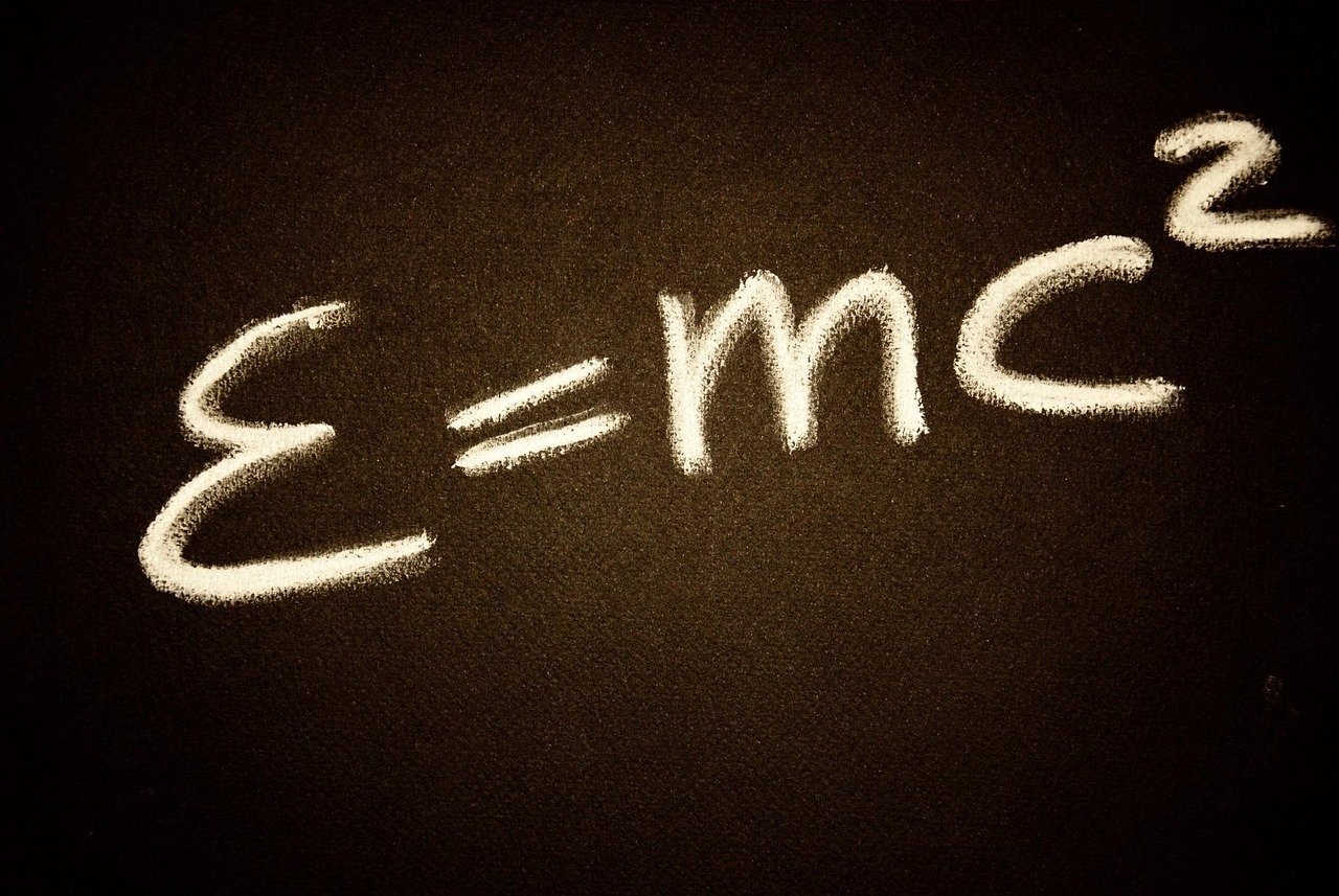 Einstein's Theory of Relativity (Image Credits: Pixabay)