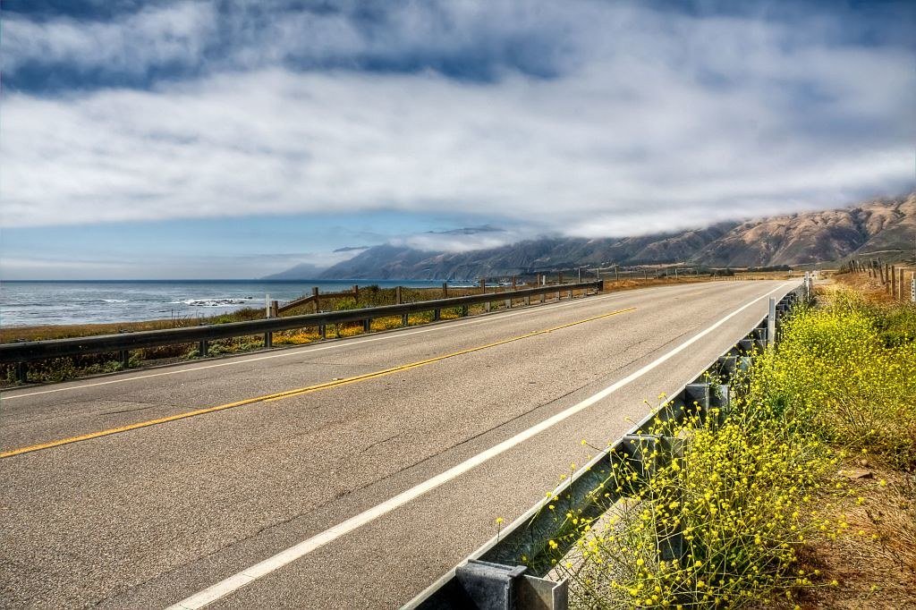 2. Pacific Coast Highway: San Francisco to Los Angeles (digitizedchaos, Flickr, CC BY 2.0)