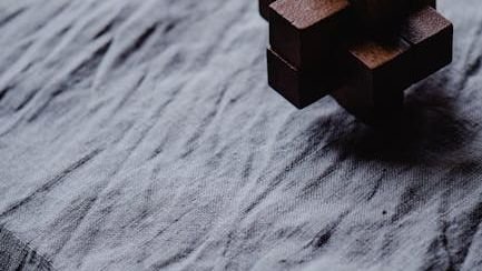 10 Mind-Bending Puzzles and Riddles From History's Greatest Minds