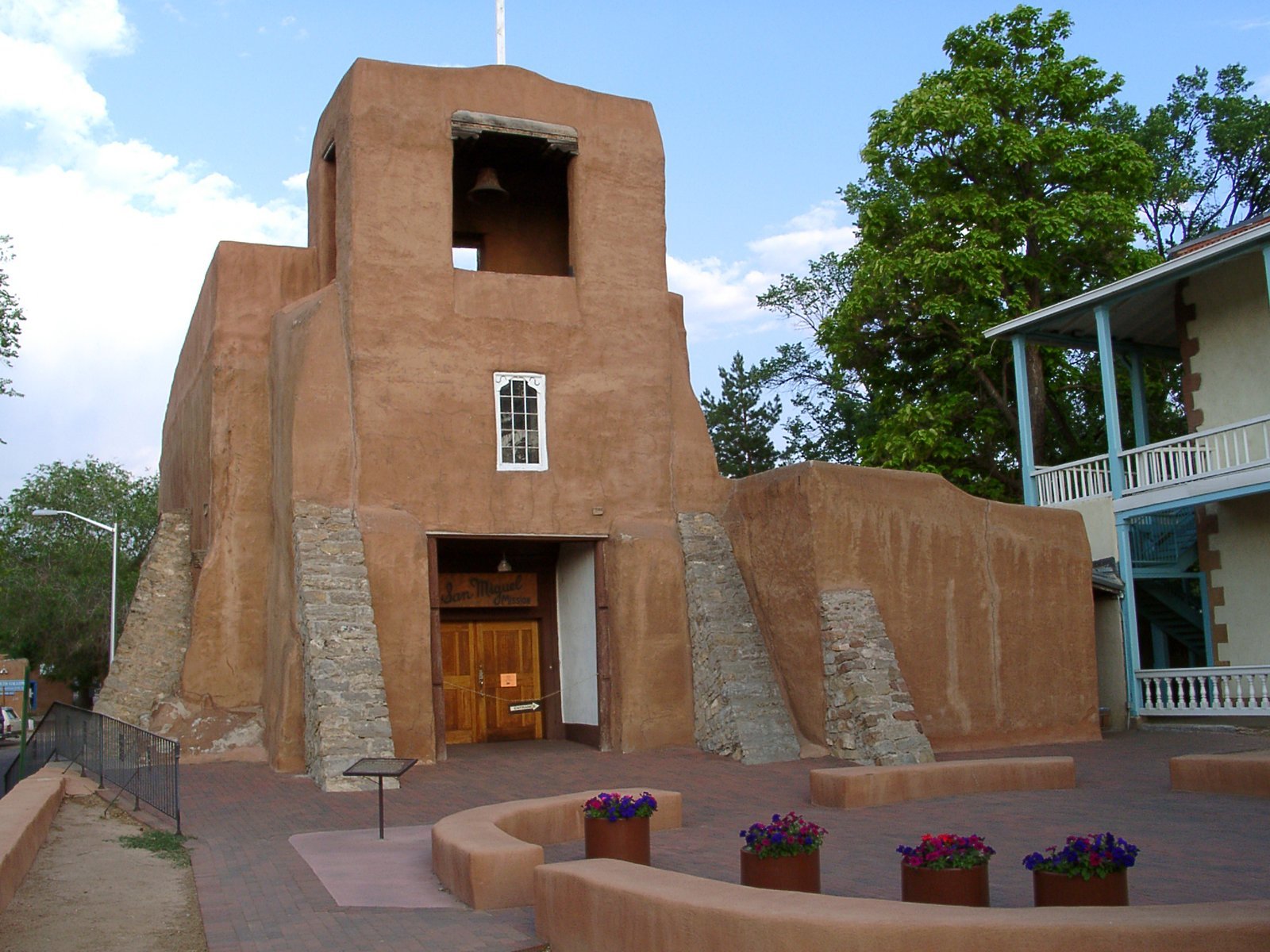 San Miguel Mission, New Mexico (CC BY-SA 3.0)
