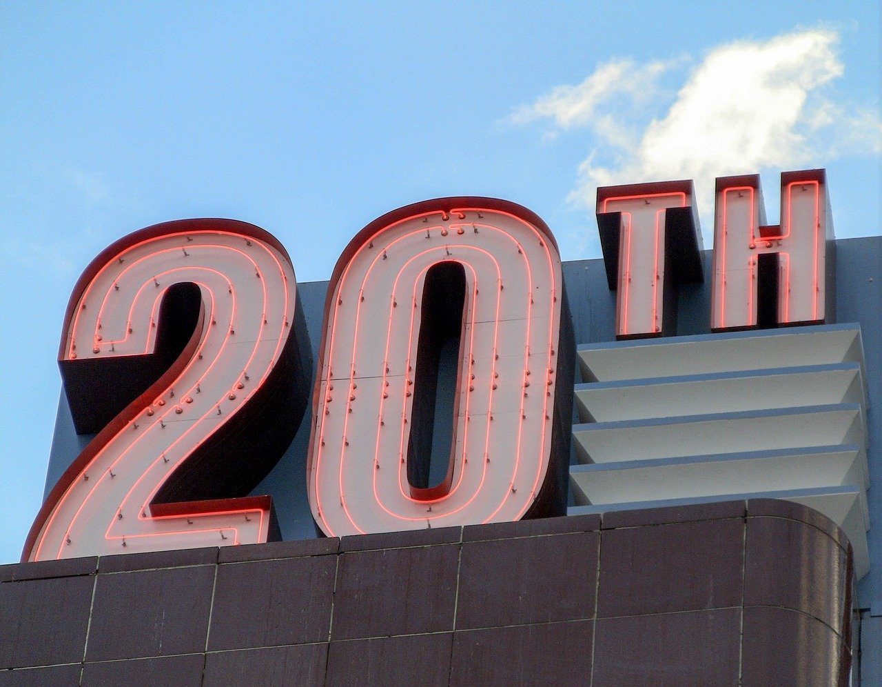 Paris in the Twentieth Century by Jules Verne (Image Credits: Pixabay)