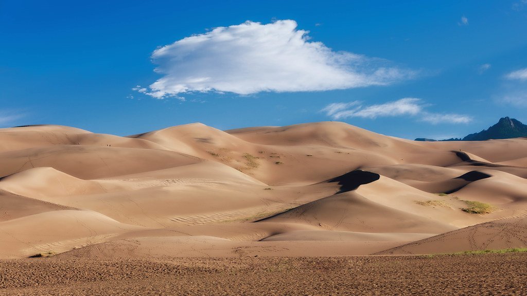 Great Sand Dunes National Park, Colorado (watsonsinelgin, Flickr, CC BY 2.0)