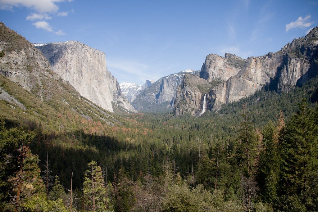 Yosemite National Park (Image Credits: Flickr)