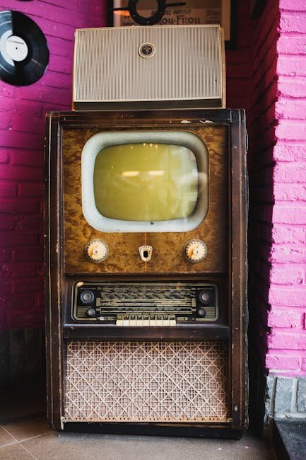 1950s Electronics and Future Visions (Image Credits: Pexels)