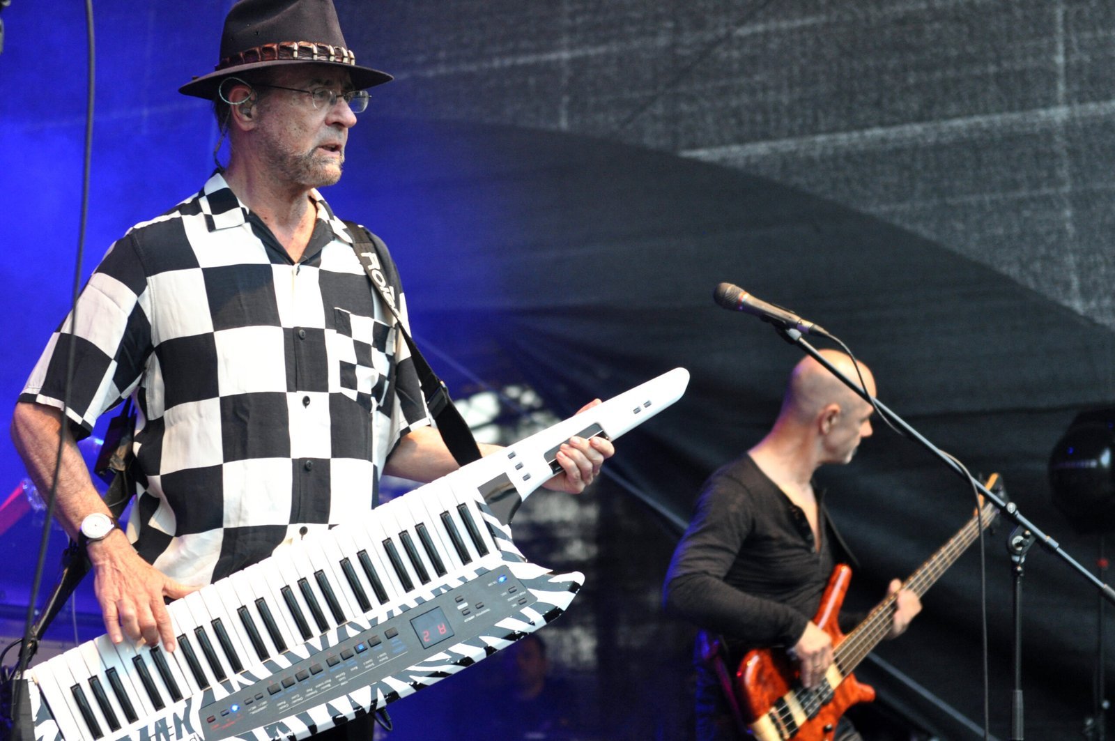 3. Manfred Mann's Earth Band's "Blinded by the Light" (By Rs-foto, CC BY-SA 3.0)