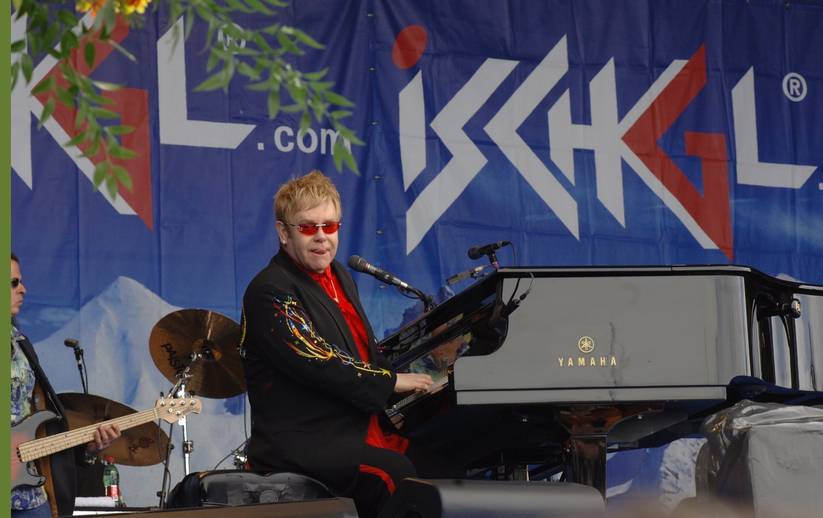 4. Elton John's "Tiny Dancer" (Own work (Original uploaded on he.wikipedia), Public domain)