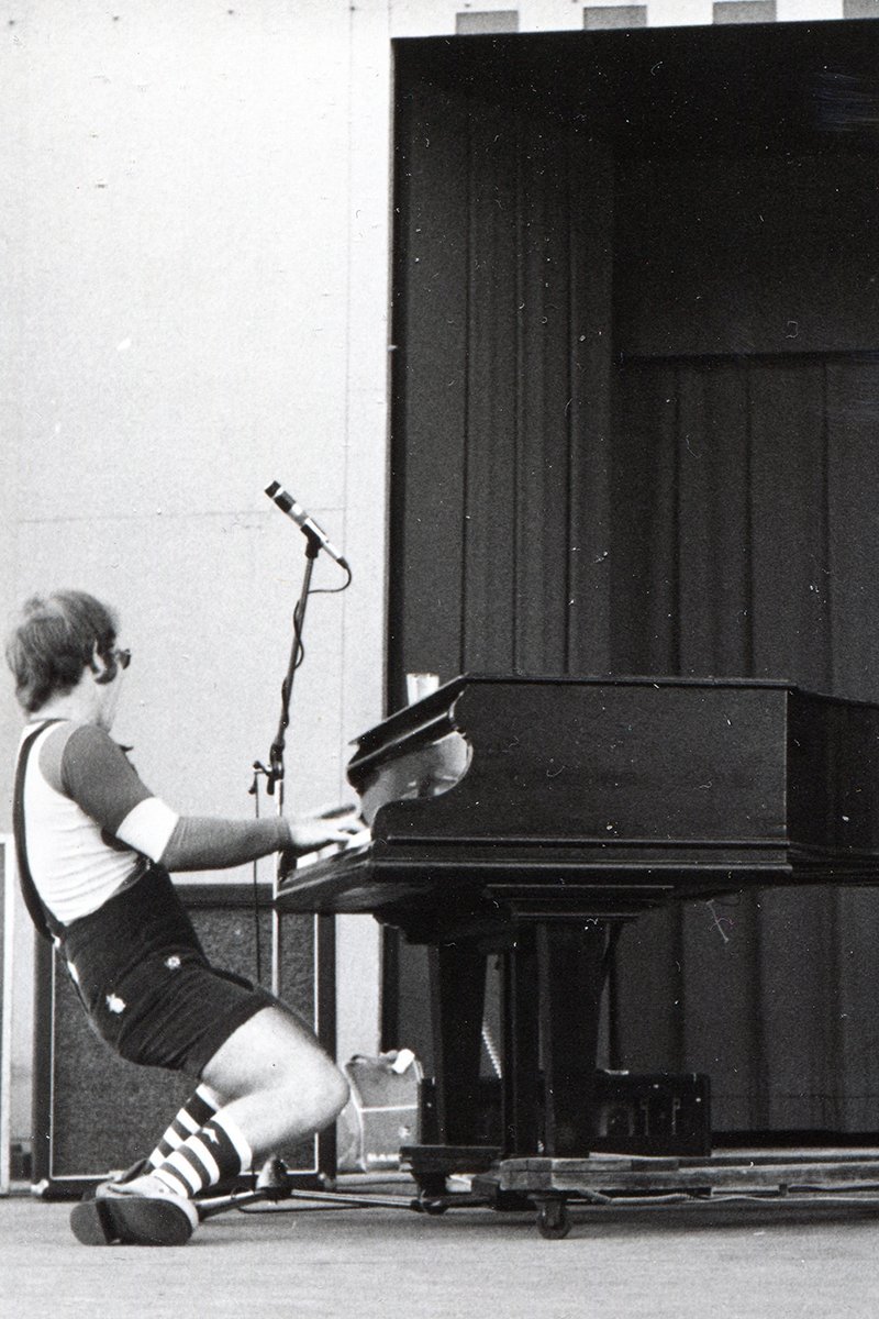 18. Elton John's "Bennie and the Jets" (By https://www.flickr.com/photos/yabosid/, CC BY-SA 2.0)