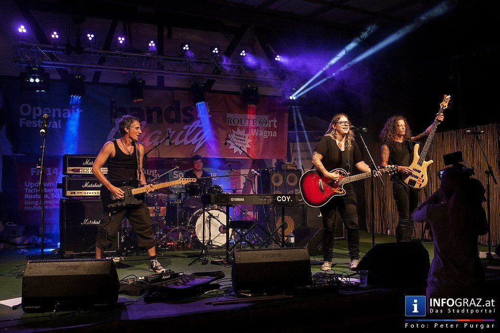 "Don't you love the life you killed?" by Goo Goo Dolls (GeniesserGraz, Flickr, CC BY 2.0)