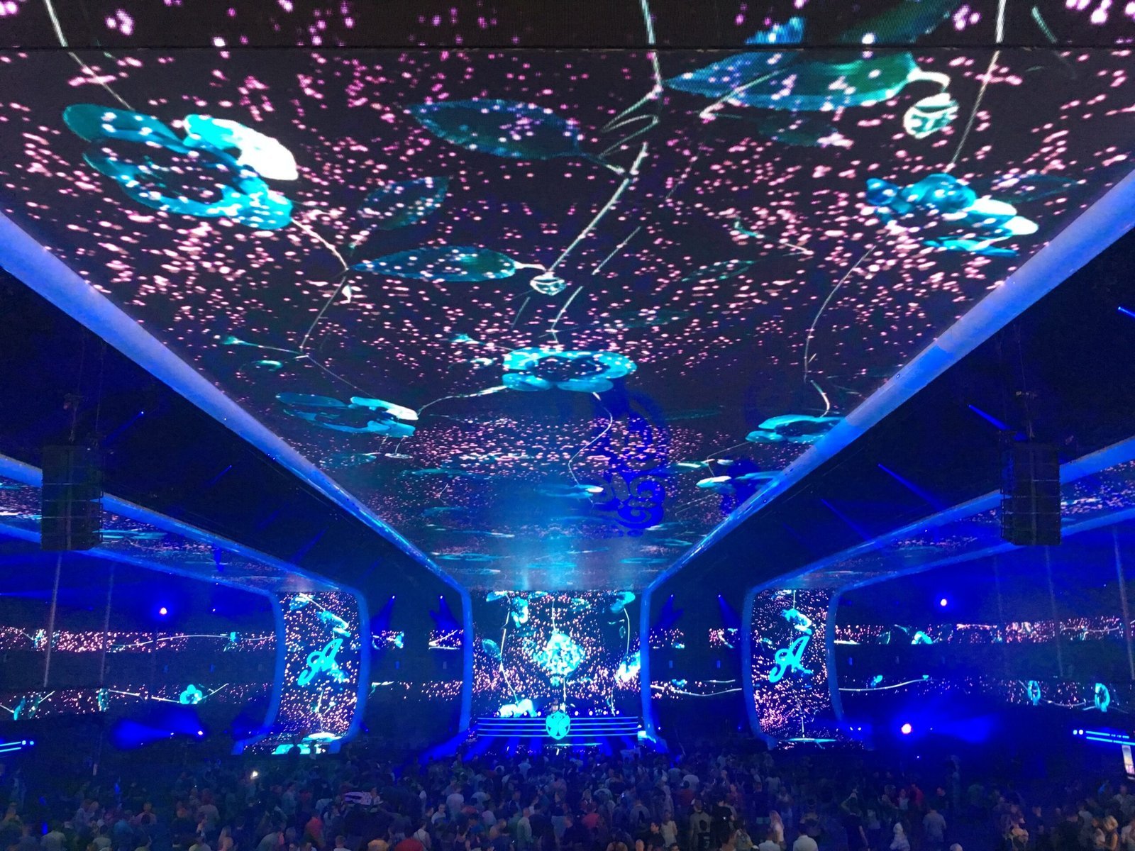 Tomorrowland (By Arroser, CC BY-SA 4.0)