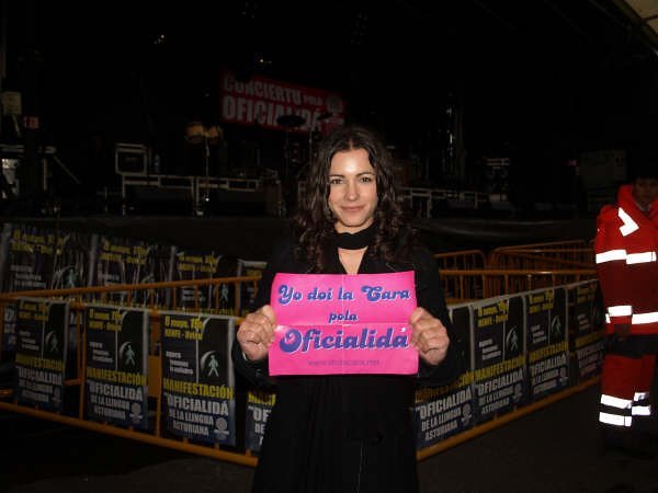 Flashdance (1983) (doilacara, Flickr, CC BY-SA 2.0)