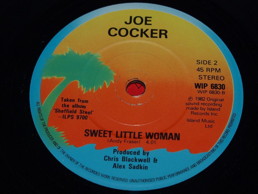 "Up Where We Belong" by Joe Cocker and Jennifer Warnes (1982) (badgreeb RECORDS - art -photos, Flickr, CC BY-SA 2.0)