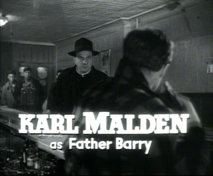 Marlon Brando in On the Waterfront (On the Waterfront trailer, Public domain)