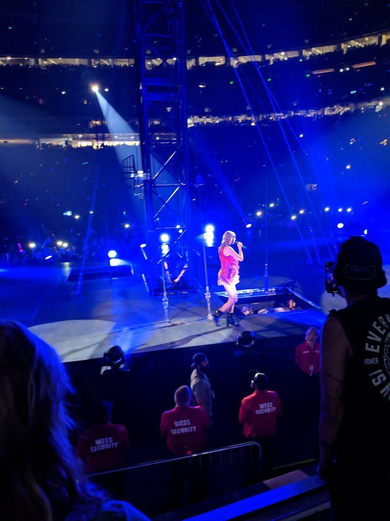 Taylor Swift (Mulad, Flickr, CC BY 2.0)