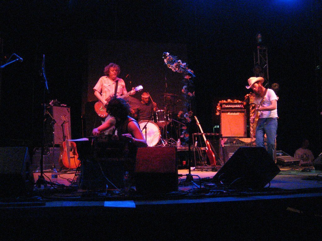 The Chicago Story by Bobby Bare (nffcnnr, Flickr, CC BY 2.0)