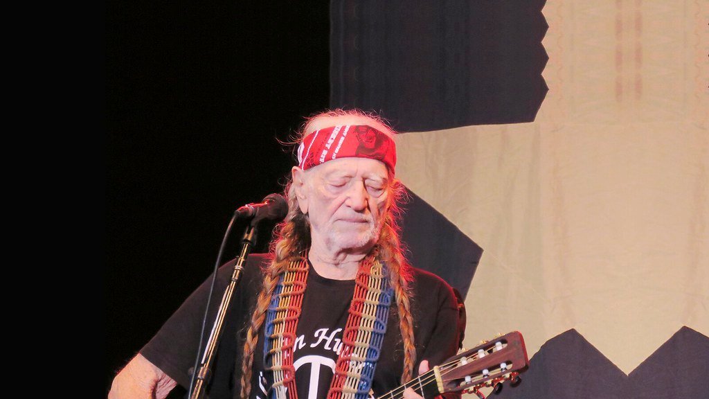 Pancho and Lefty by Willie Nelson and Merle Haggard (manuelroma555, Flickr, CC BY 2.0)