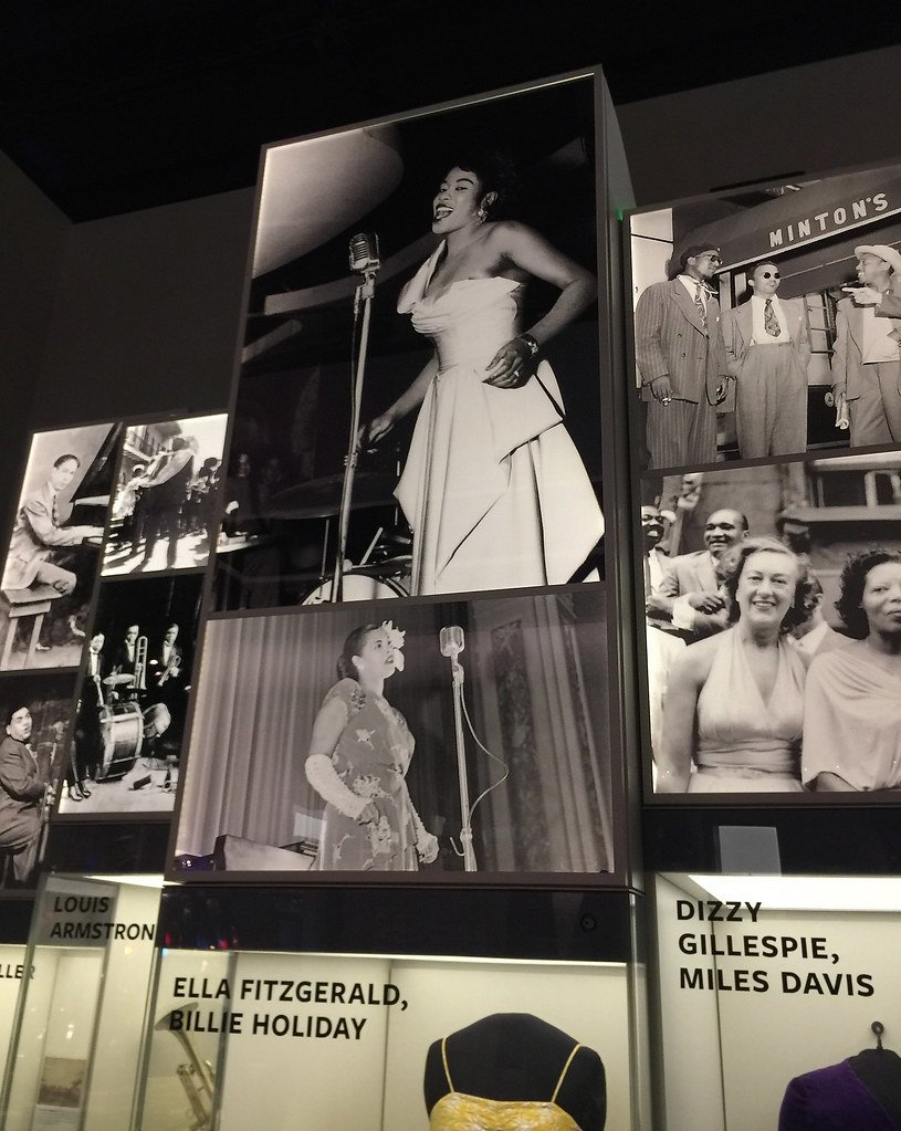 Ella Fitzgerald Forgets "Mack the Knife" (Ron Cogswell, Flickr, CC BY 2.0)