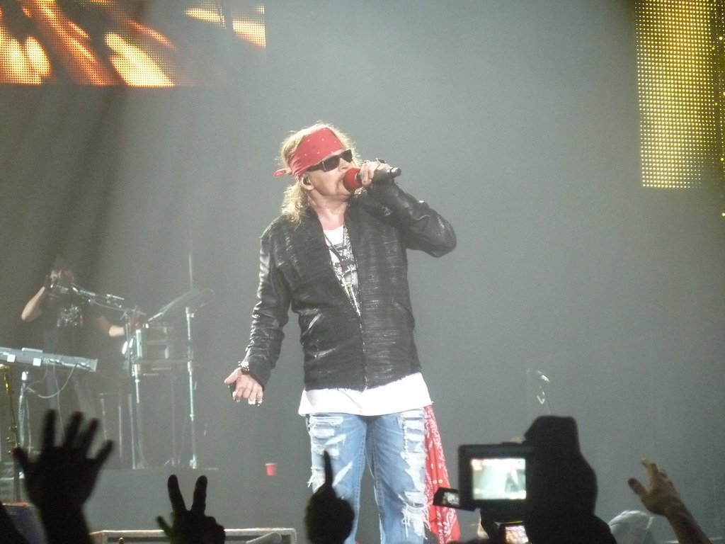 #23 – "One in a Million" – Guns N' Roses (1988) (Carlos Varela, Flickr, CC BY 2.0)