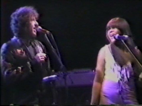 Tangled Up in Blue by Bob Dylan (Transferred from en.wikipedia to Commons by Liftarn using CommonsHelper., Public domain)