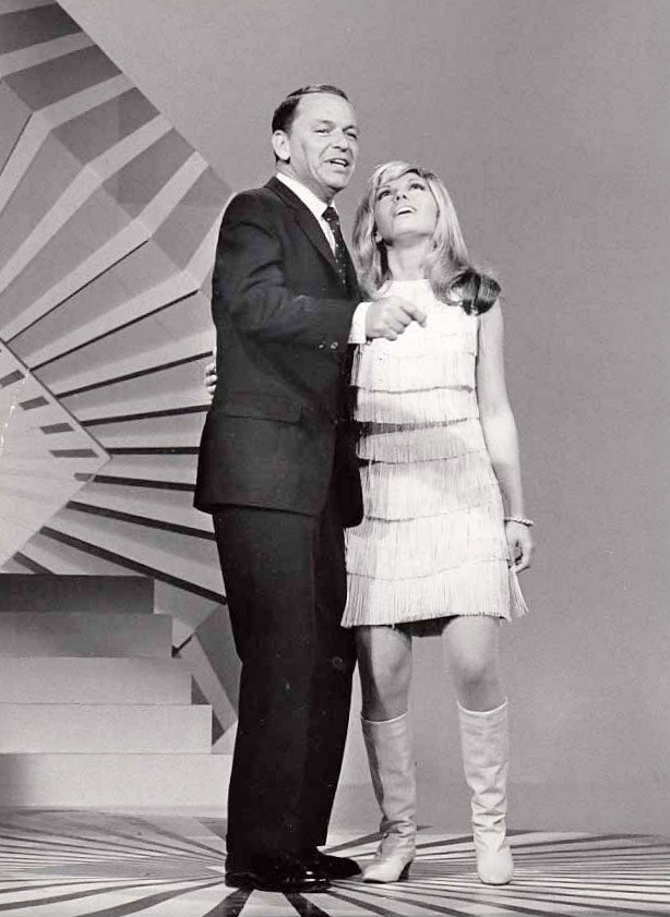 Somethin Stupid by Frank Sinatra & Nancy Sinatra (1967) (front1
back1
front2
back2
front3

back3, Public domain)