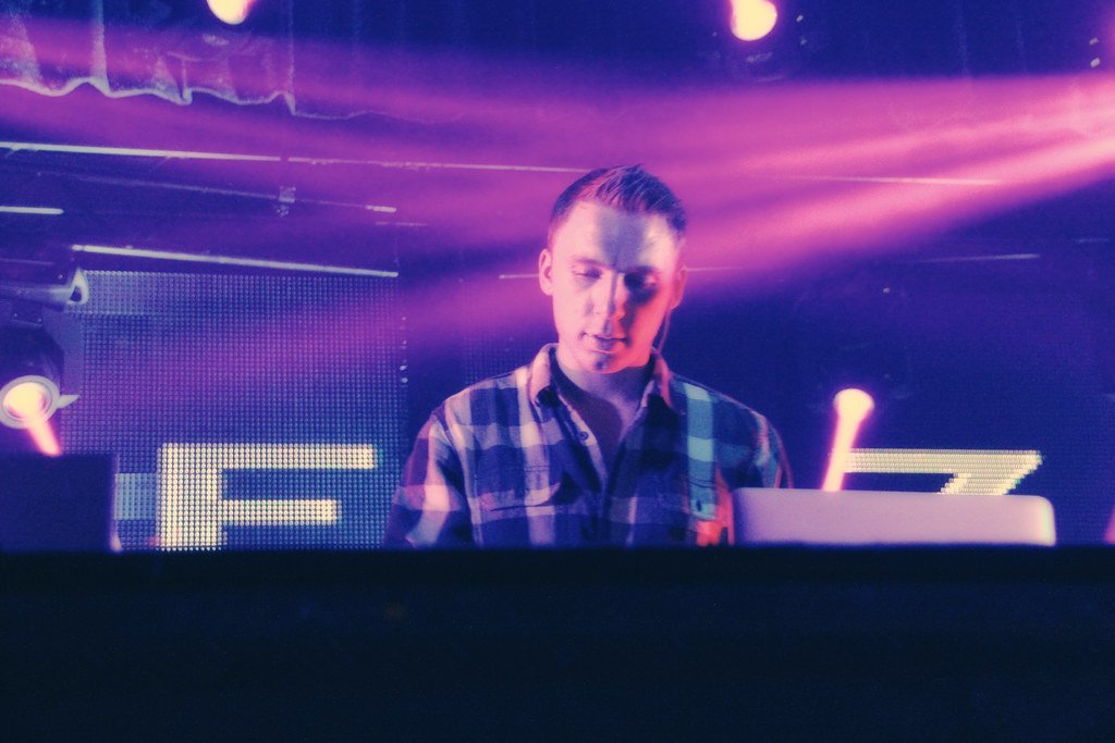ODESZA's Visual Explosion (phedot, Flickr, CC BY-SA 2.0)